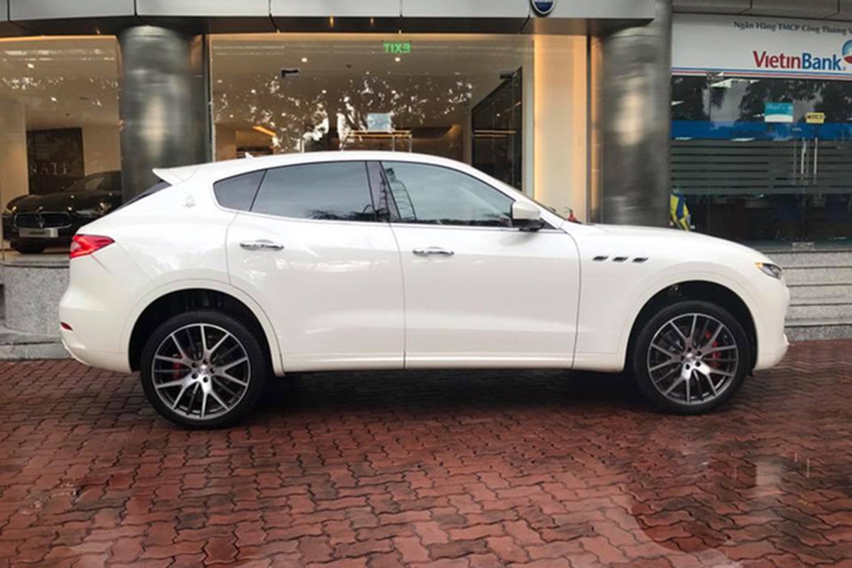 Maserati Levante S gia hon 6 ty dong cap ben Viet Nam-Hinh-2